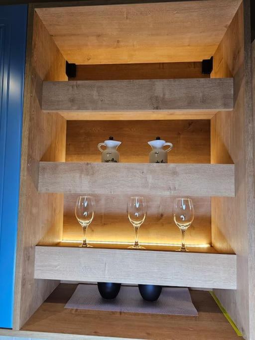 Grandpa Vojin'S Cozy Corner Apartment Subotica Luaran gambar